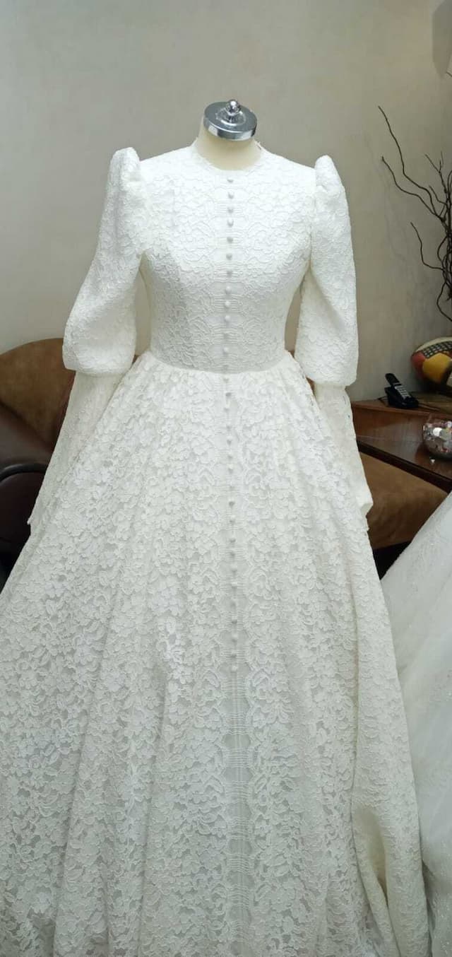 רוזנפלד - יוקרה בלבן  - השכרת שמלות כלה image