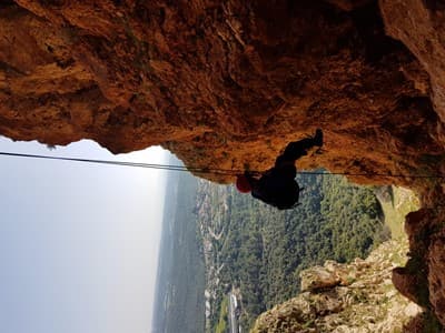 סנפלינג במערת קשת