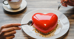 אוכל מקרב לבבות: מסעדות רומנטיות ליום האהבה